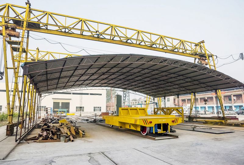 拖鏈平板車客戶來我們公司進(jìn)行驗廠