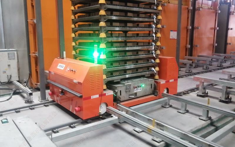 RGV小車(chē)配套自動(dòng)化生產(chǎn)線比AGV小車(chē)更具優(yōu)勢(shì)